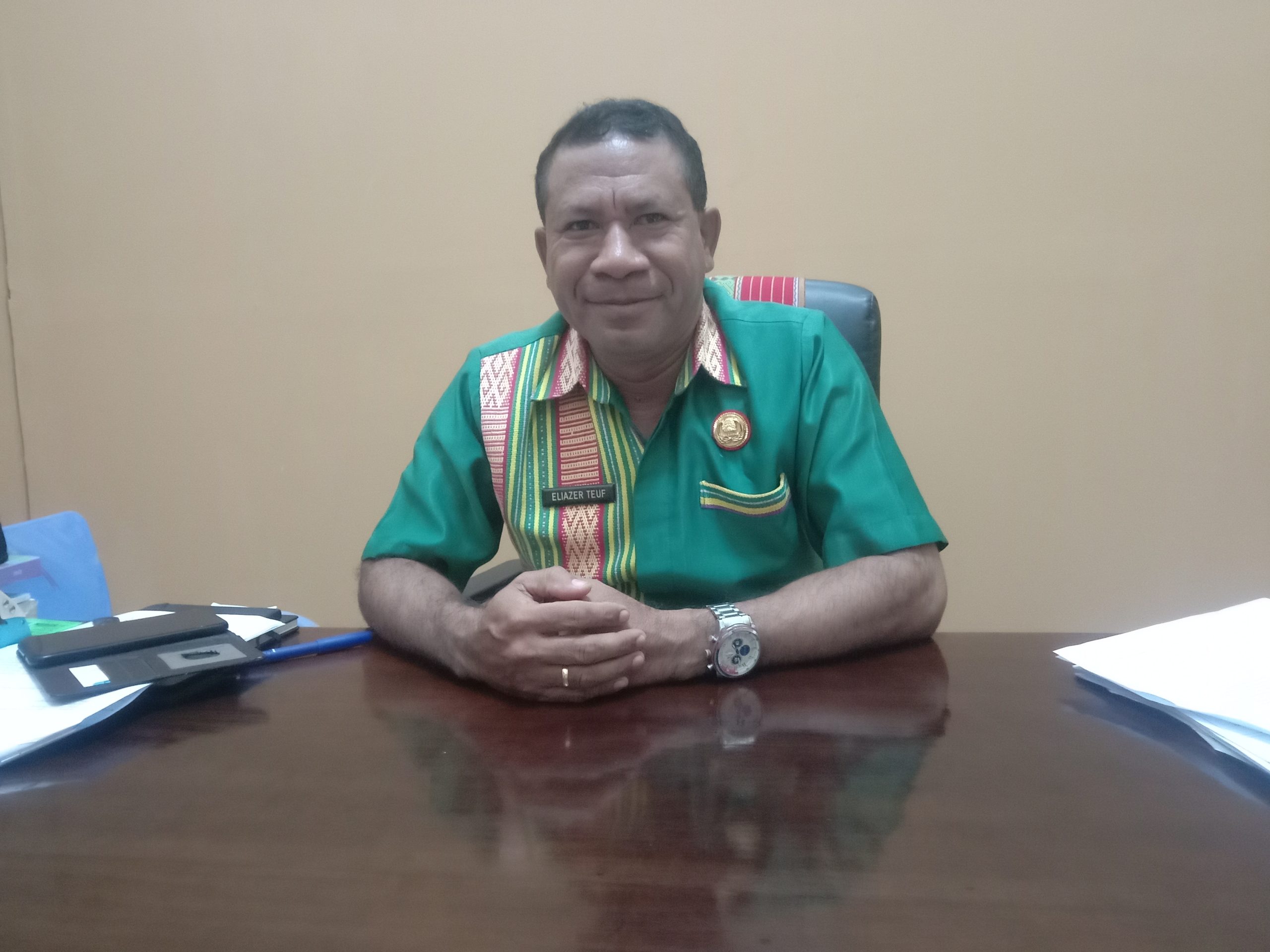 Kepala Dinas Pendidikan dan Kebudayaan Kabupaten Kupang, Eliaser Teuf. Foto: sk/jn