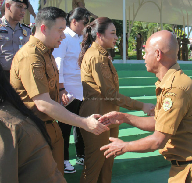 Pimpin Apel Perdana, Wali Kota Kupang Tekankan Komitmen dan Konsistensi dalam Menjalankan Tugas