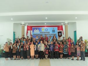 Wali Kota Kupang Kukuhkan Pengurus TP PKK Kota Kupang Masa Bakti 2025–2030