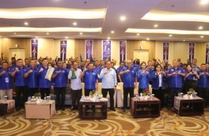 Gubernur Melki Laka Lena Hadiri Rakerda DPD Partai Demokrat NTT