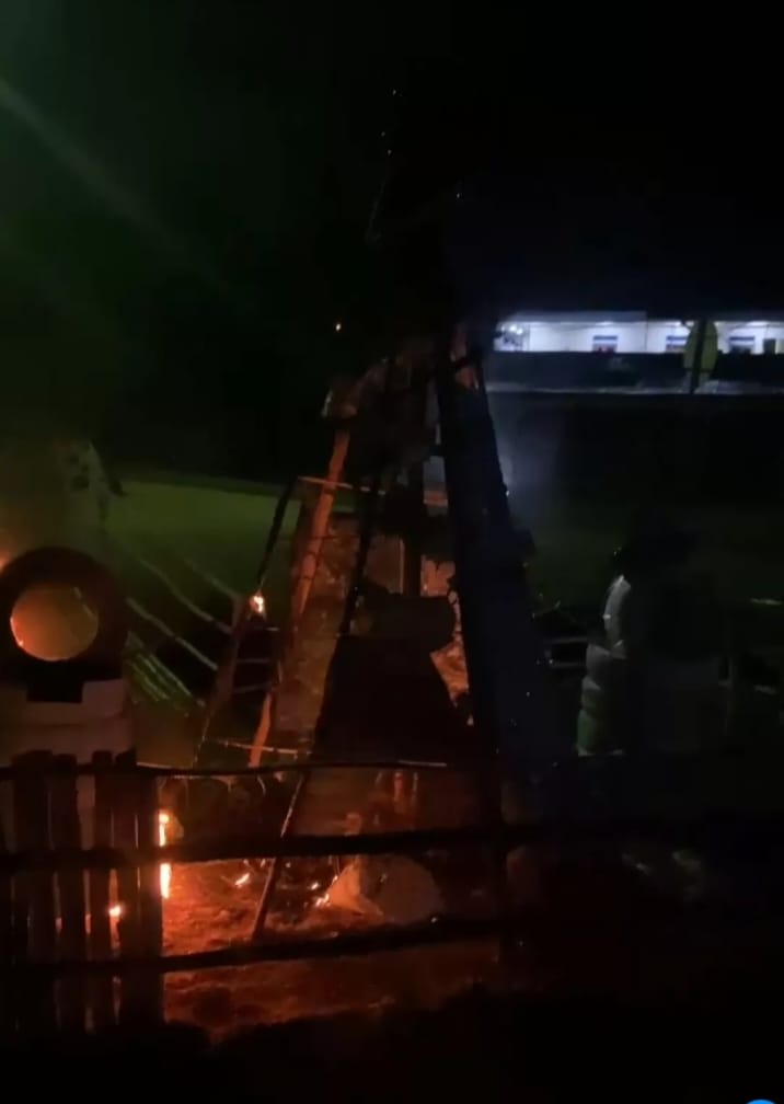 Pohon Natal di Cabang Dalehi Kefamenanu Dibakar OTK, Polisi Diminta Usut Tuntas
