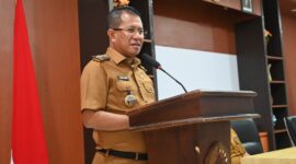 Bupati Kupang, Yosef Lede, SH